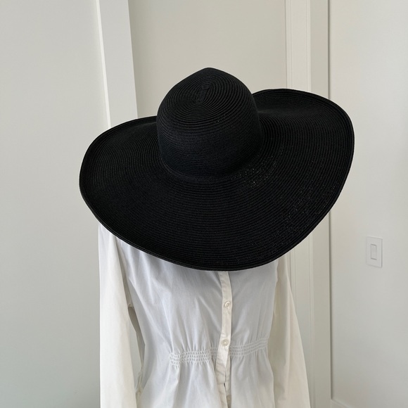 ❤️HOST PICK❤️ NINE WEST Glam Very Wide Brim Black Sun Hat - Picture 2 of 15